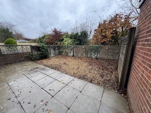 Photo 11- click for photo gallery